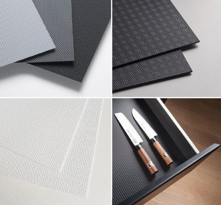 K-StrongMax 121/500 mm šedý (antracit)+protišmyk.podl.Ago-Systém (90)822x474mm