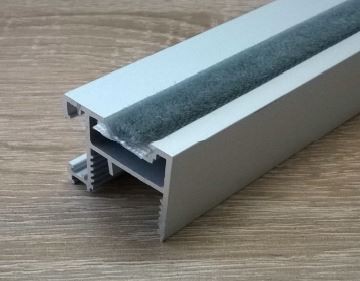 S-karáč dorazový nízky 12,8x4,6 mm šedý
