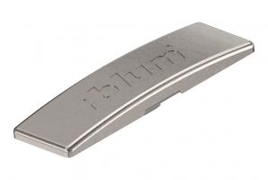BLUM 70.1503.BP krytka ramienka s razeným logom nikel