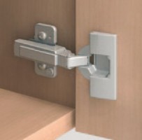 BLUM 71M2580 naložený k nalisovaniu 100°